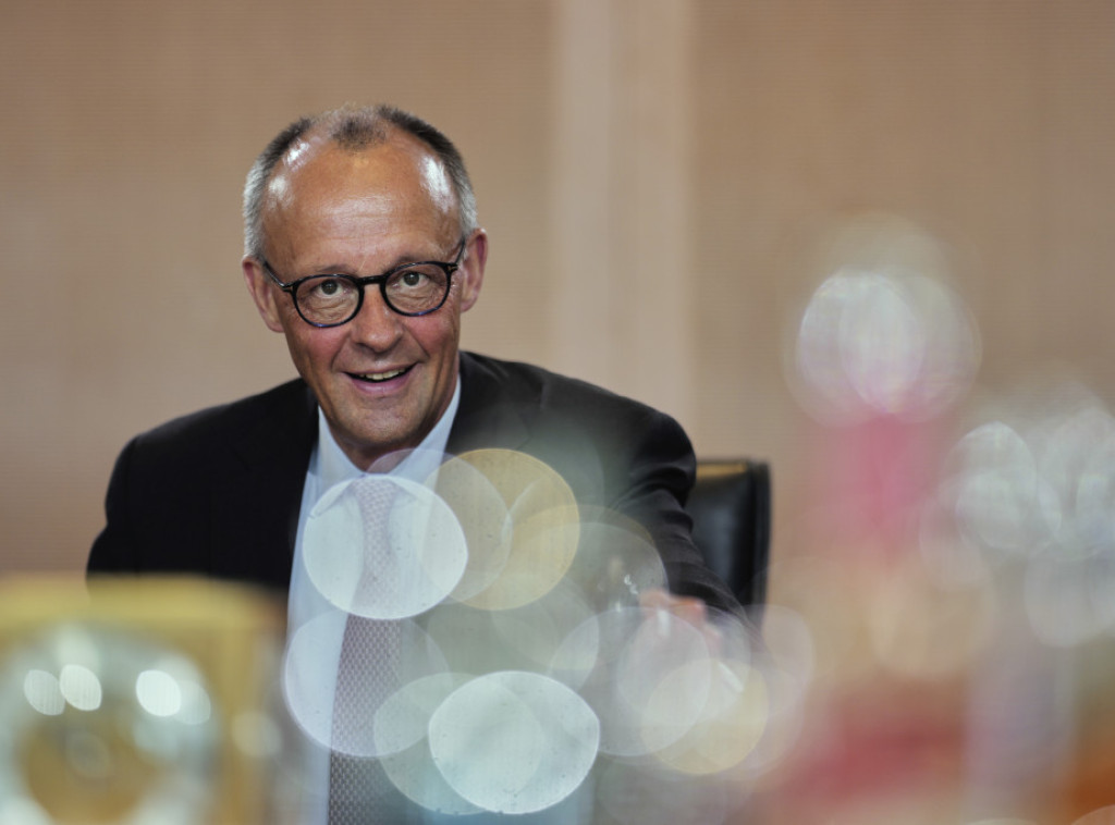 Dojče vele: Merc želi veću ulogu Nemačke u svetu, zasad ta promena nije vidljiva