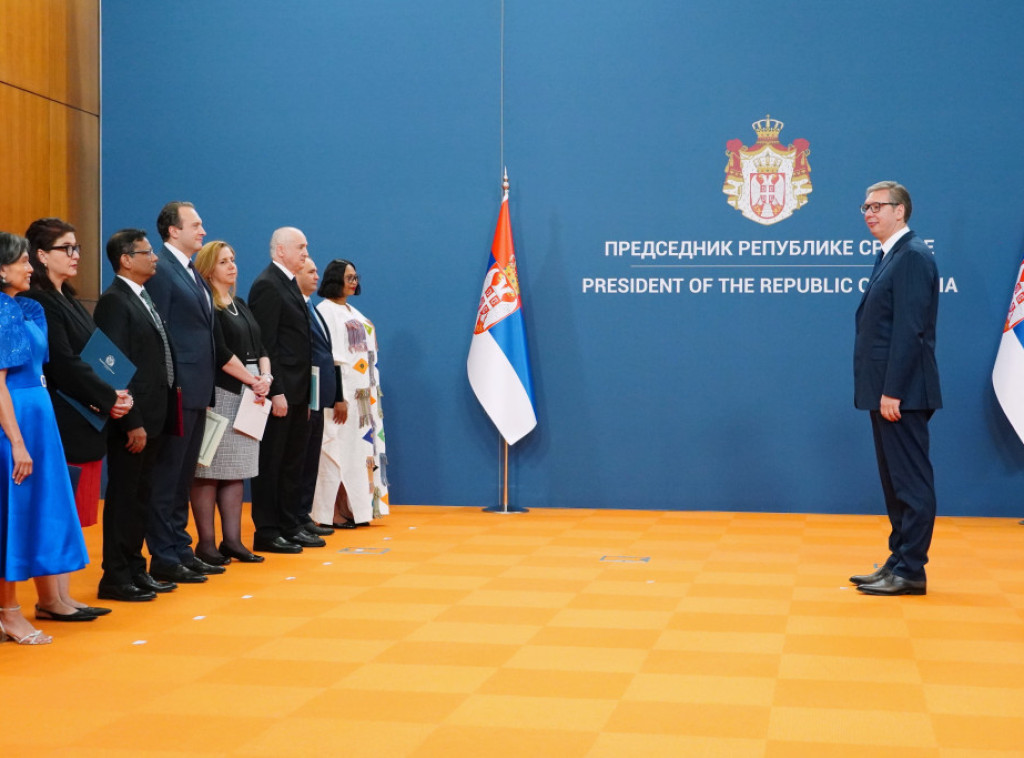 Vučić primio akreditive osam nerezidentnih ambasadora u Beogradu