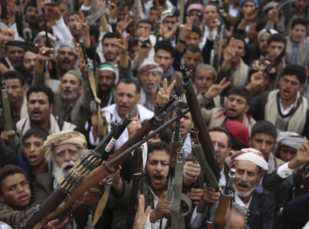 Huti preuzeli odgovornost za napad na teretni brod "Medžik siz" u Crvenom moru