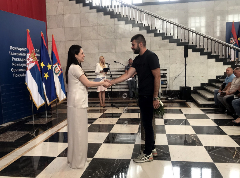 Za unapređenje prerađivačke proizvodnje u Vojvodini opredeljeno 110 miliona dinara