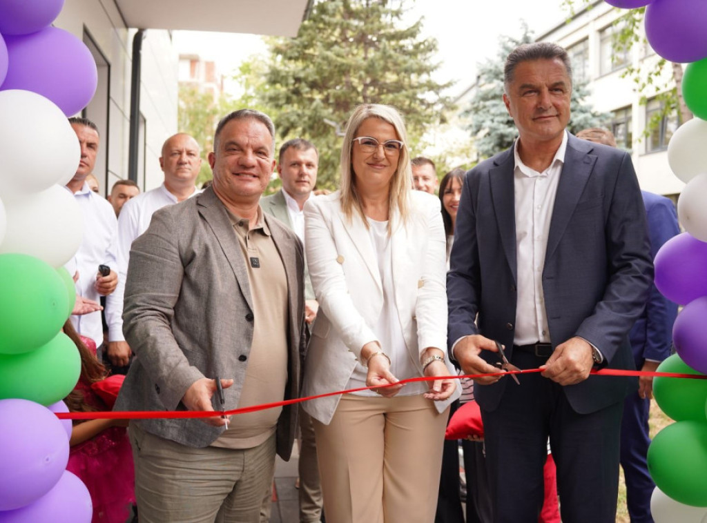 Stanković i Biševac otvorili vrtić u Novom Pazaru, mesta za 270 mališana