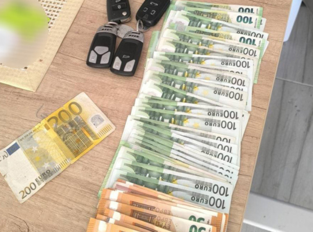 MUP: Uhapšeno 11 osumnjičenih za krijumčarenje skoro 200 migranata