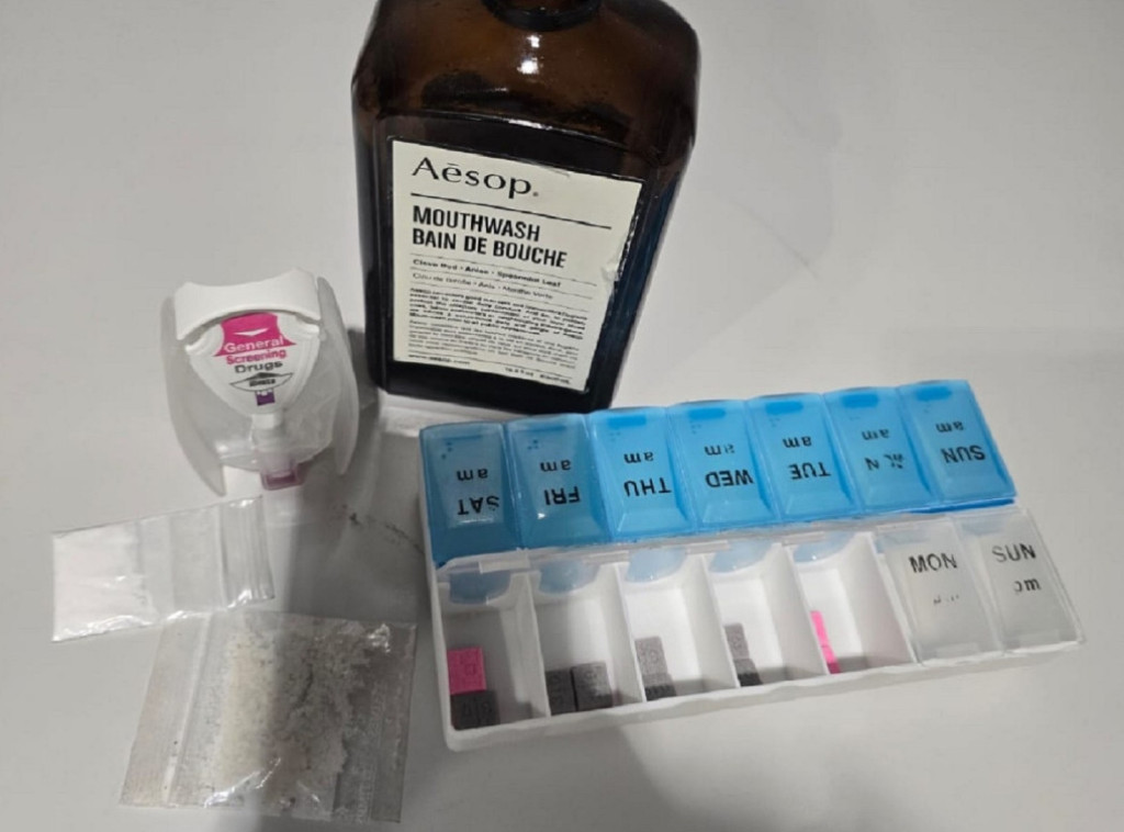 Carinski službenici zaplenili razne narkotike na aerodromu Nikola Tesla