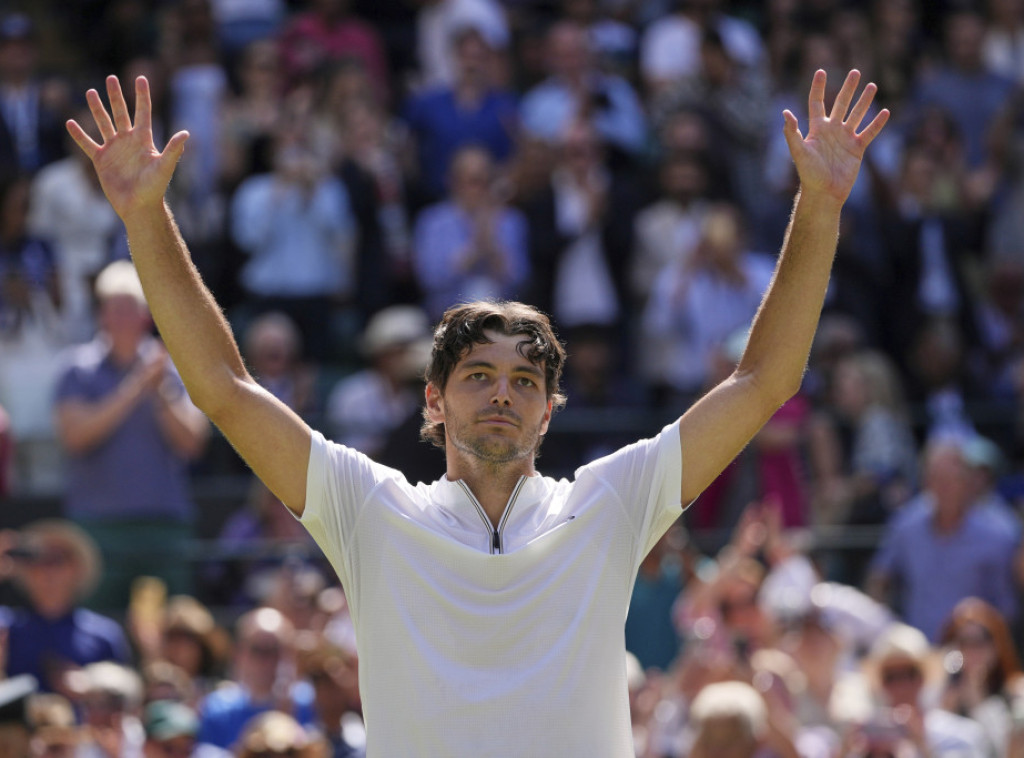 Američki teniser Tejlor Fric prvi polufinalista Vimbldona