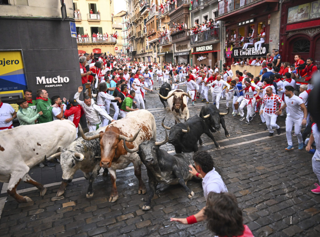 Španija: Optuženi aktivisti,simulirali Hristovu smrt iz protesta zbog trka s bikovima