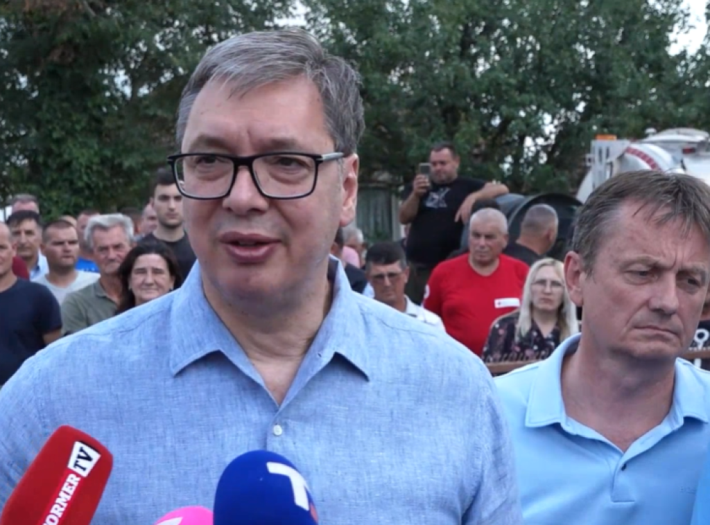 Vučić: Krenućemo u obnovu za par dana, inisistiraću da se prve pare što pre odvoje