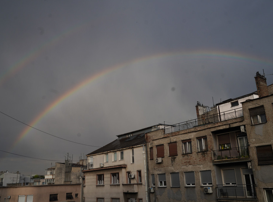 U Srbiji danas pretežno oblačno i osetno hladnije vreme, temperatura do 23 stepena