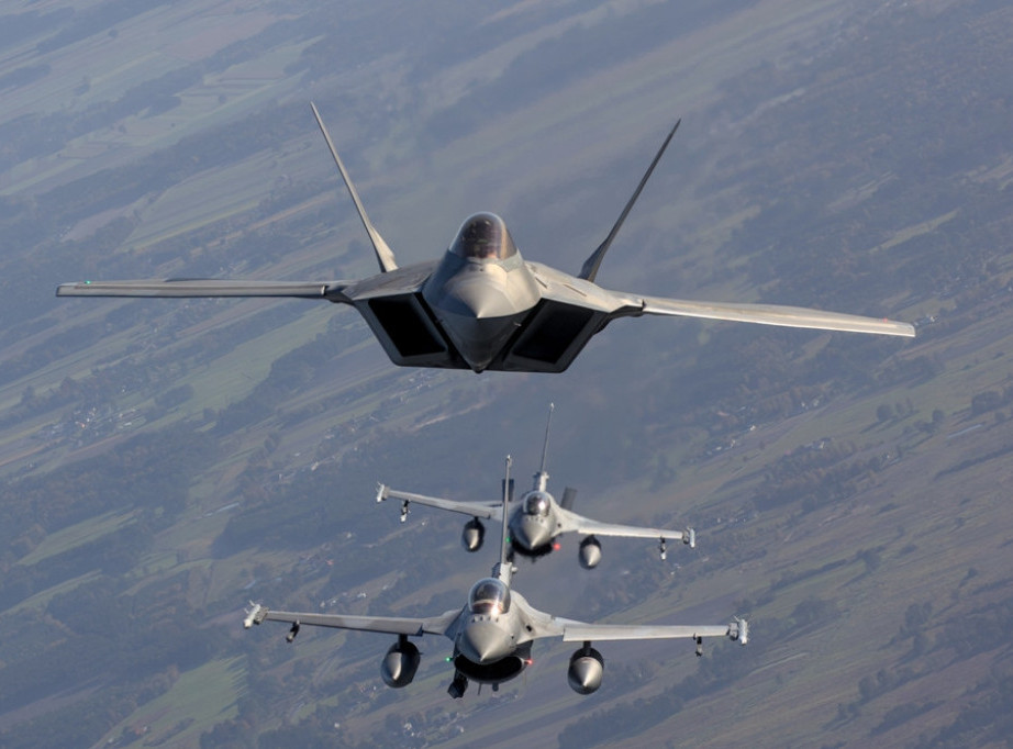 Dva italijanska F-35 poletela iz baze Amari u Estoniji nakon otkrića ruskih aviona