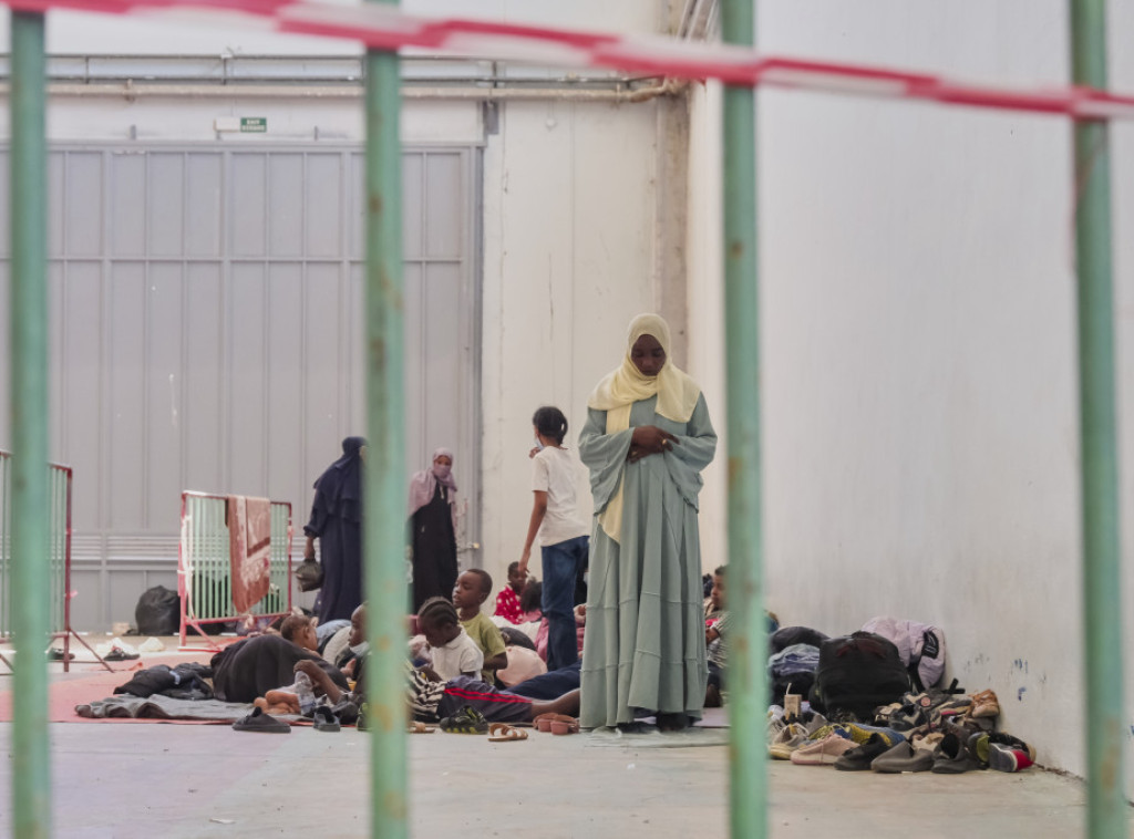 Grčka: Nadomak obale ostrva Gavdos spaseno 520 migranata sa ribarskog broda