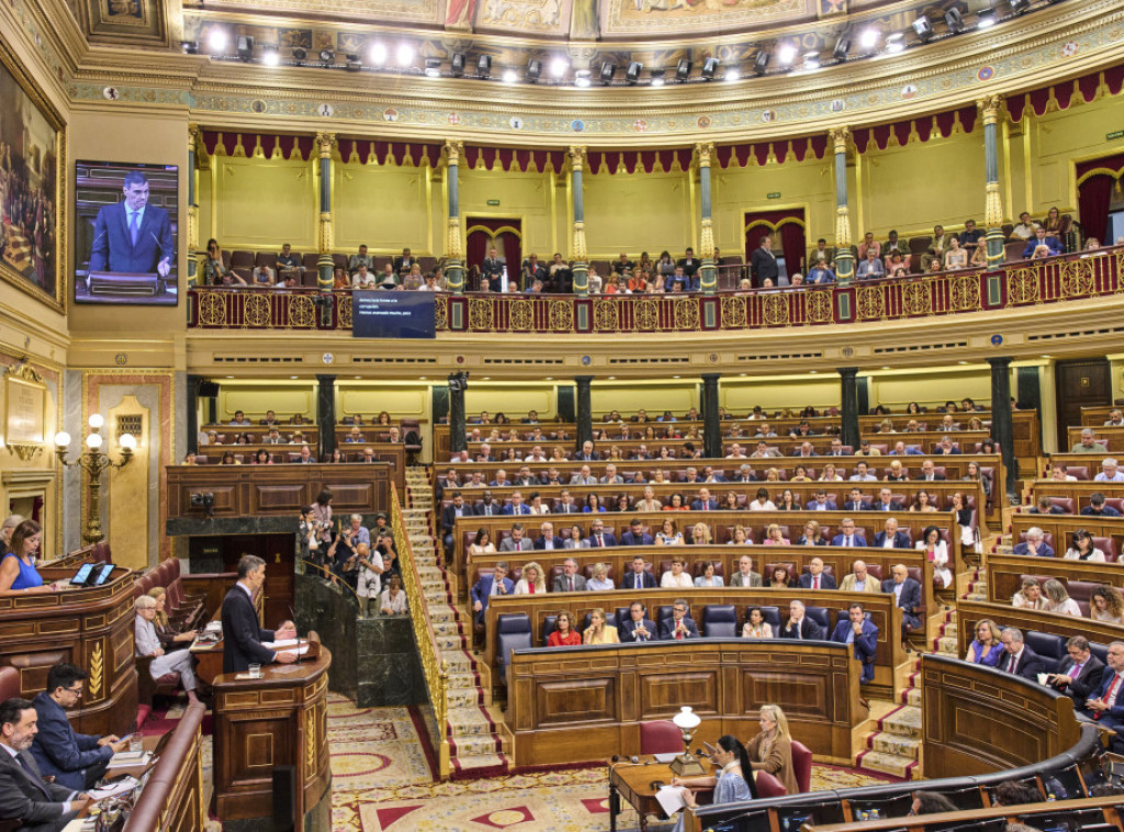 Premijer Španije predstavio plan za iskorenjivanje korupcije, ne želi vanredne izbore