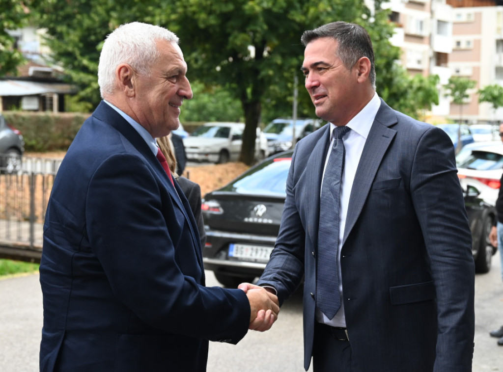 Ministar Balint razgovarao sa predsednikom opštine Vrnjačka Banja o budućim projektima