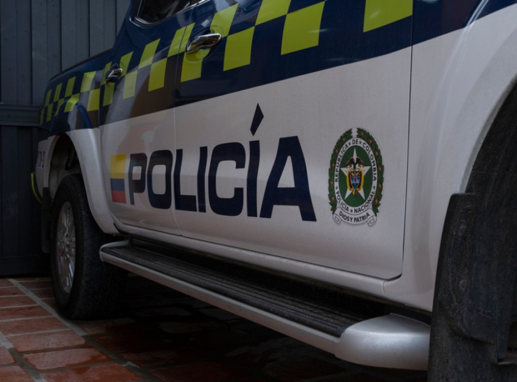 Kolumbija: Granata bačena na policijsku stanicu u Bogoti