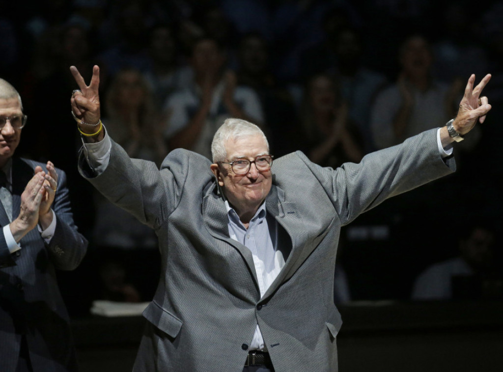 Preminuo nekadašnji trener Jute Frenk Lejden