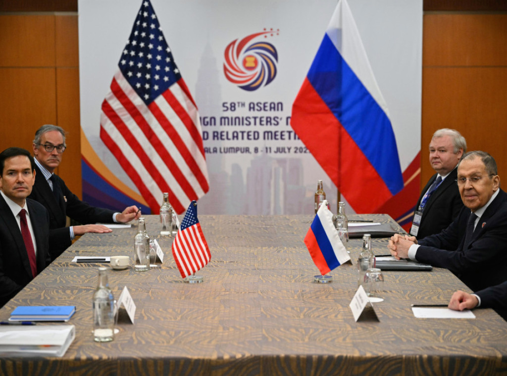 Rubio razgovarao sa Lavrovom o ''novom pristupu'' postizanja mira u Ukrajini