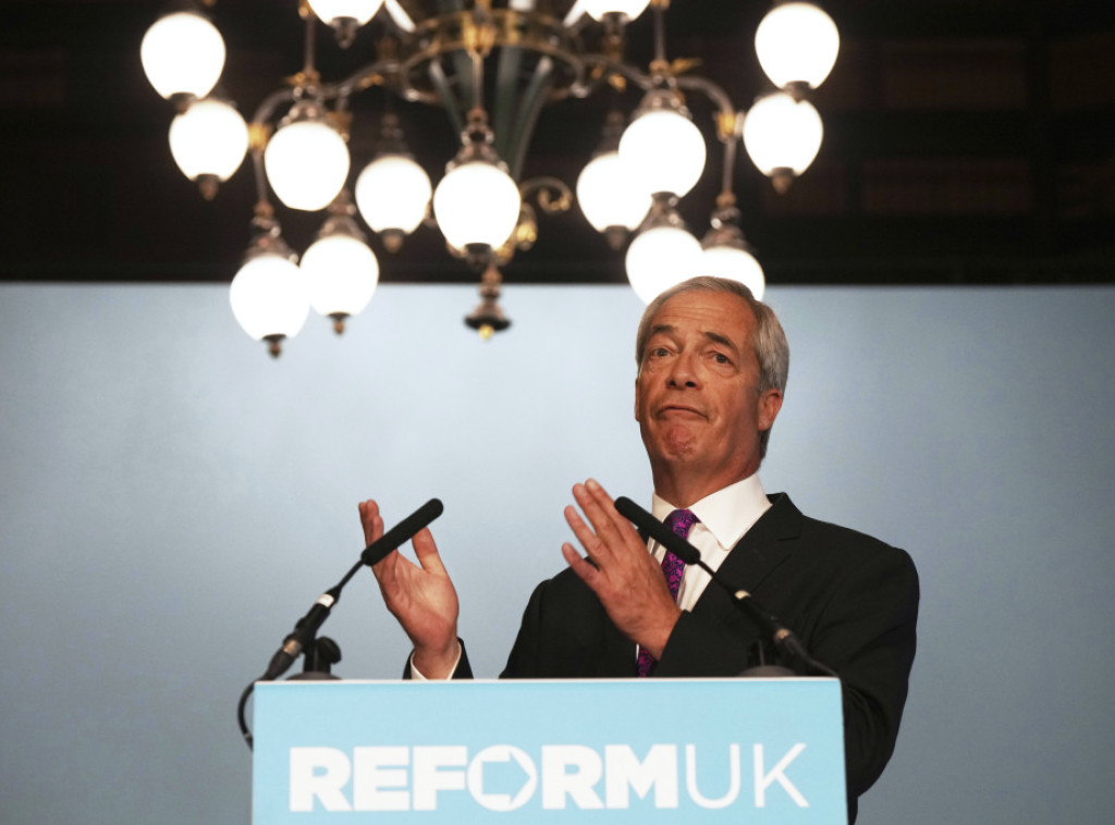 Faraž: Putin je "izuzetno opasan čovek"