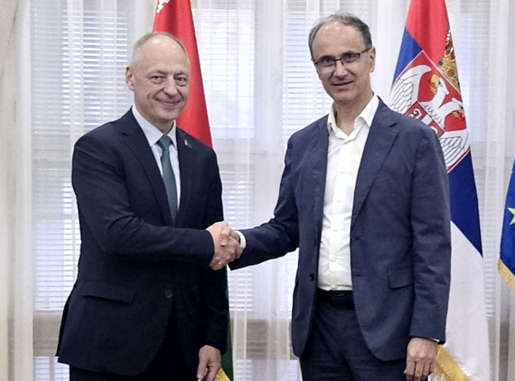 Macut receives Belarus's Karpovich