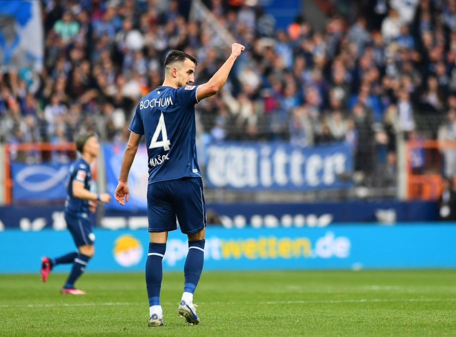 Erhan Mašović u bolnici, hitno operisan nakon što je doživeo kolaps pluća