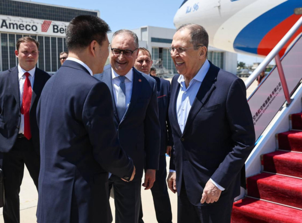 Ruski ministar spoljnih poslova Sergej Lavrov stigao u posetu Kini