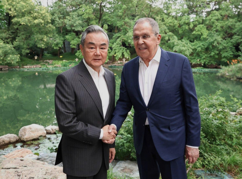 Lavrov i Vang razgovarali o perspektivama okončanja rata u Ukrajini i odnosima sa SAD