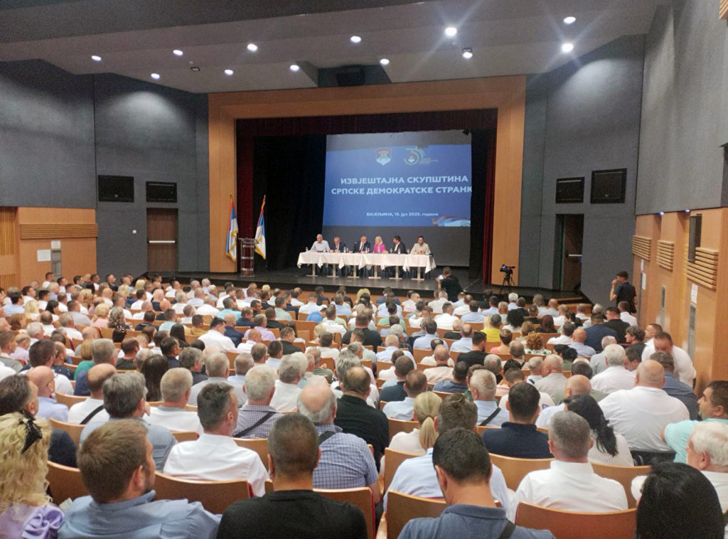 Milan Miličević podneo neopozivu ostavku na mesto predsednika SDS Republike Srpske