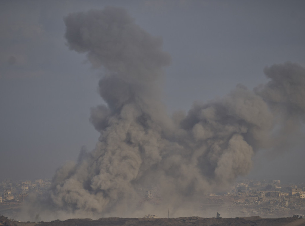 WAFA: U izraelskim napadima ubijena dva novinara u Gazi