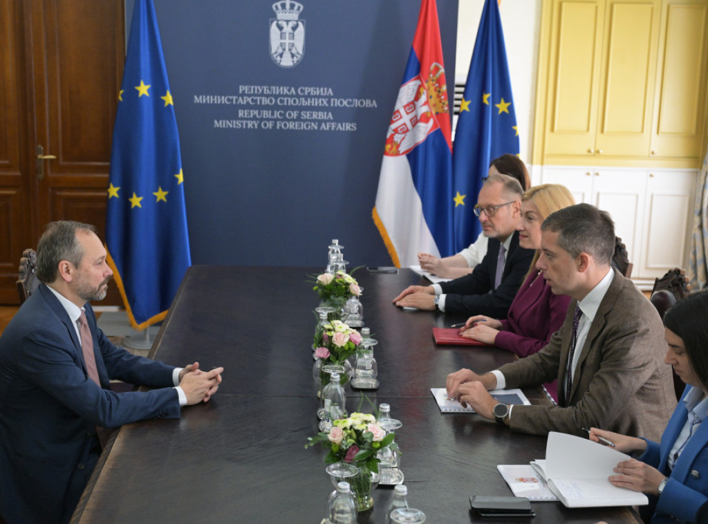 Marko Đurić sa Žiofreom: Srbija opredeljena za mir, stabilnost i saradnju