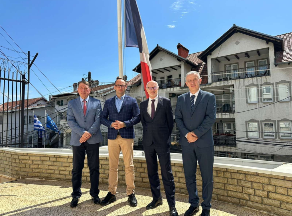 Srpska lista: Predali smo peticiju predstavnicima međunarodne zajednice