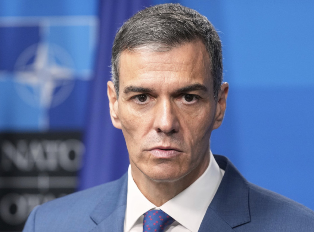 Kulturni poslanici pozvali Pedra Sančeza da uvede embargo na oružje Izraelu