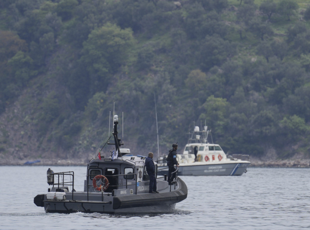 Fronteksov brod potonuo kod Lezbosa, posada spasena