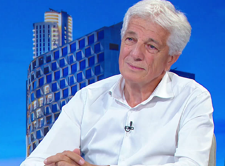 Rade Prelić - pola veka iza objektiva verno beleži najvažnije trenutke