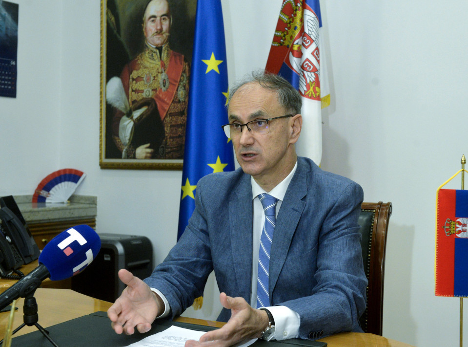 Macut, Brnabić, Gašić, Đurić, Dačić, Milićević i Mićin najoštrije osudili napad na dom Miloša Vučevića