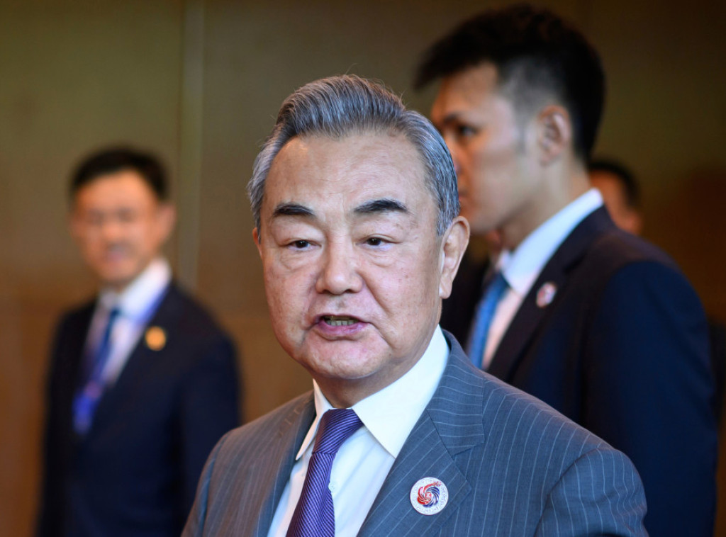 Ministar Vang Ji: Kina pruža podršku Iranu u borbi za očuvanje nacionalnog suvereniteta