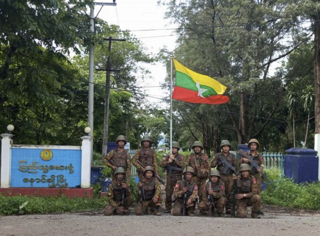 AP: Mjanmarska vojska povratila strateški grad Navngkio posle skoro godinu dana