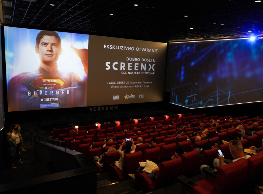 Film "Supermen" svečano predstavio Skriniks format u Sinestaru