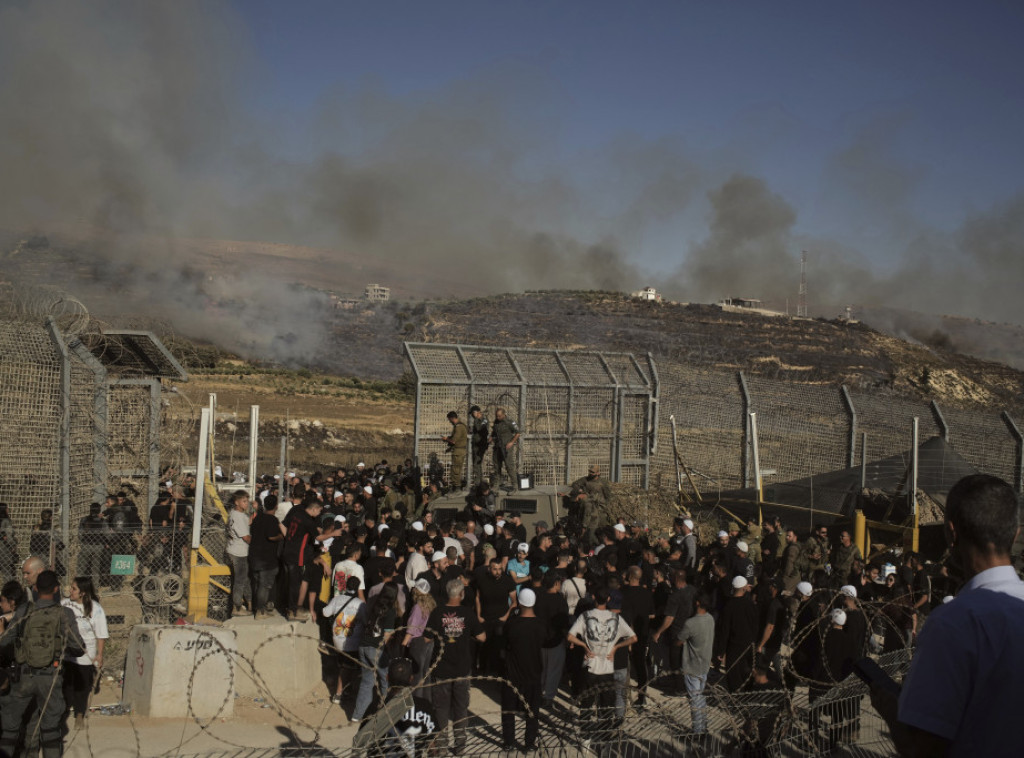 Izraelske snage gađale predgrađe Sveide, nakon povlačenja sirijskih snaga