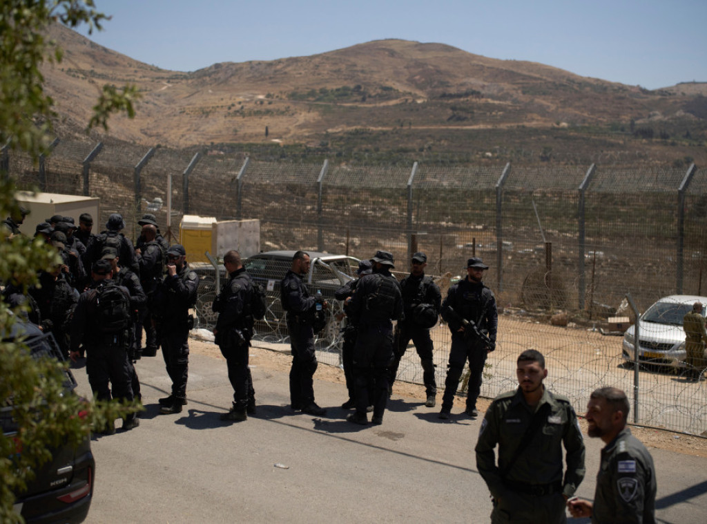 Sirijske snage bezbednosti se pripremaju na ponovno raspoređivanje u grad Sveida