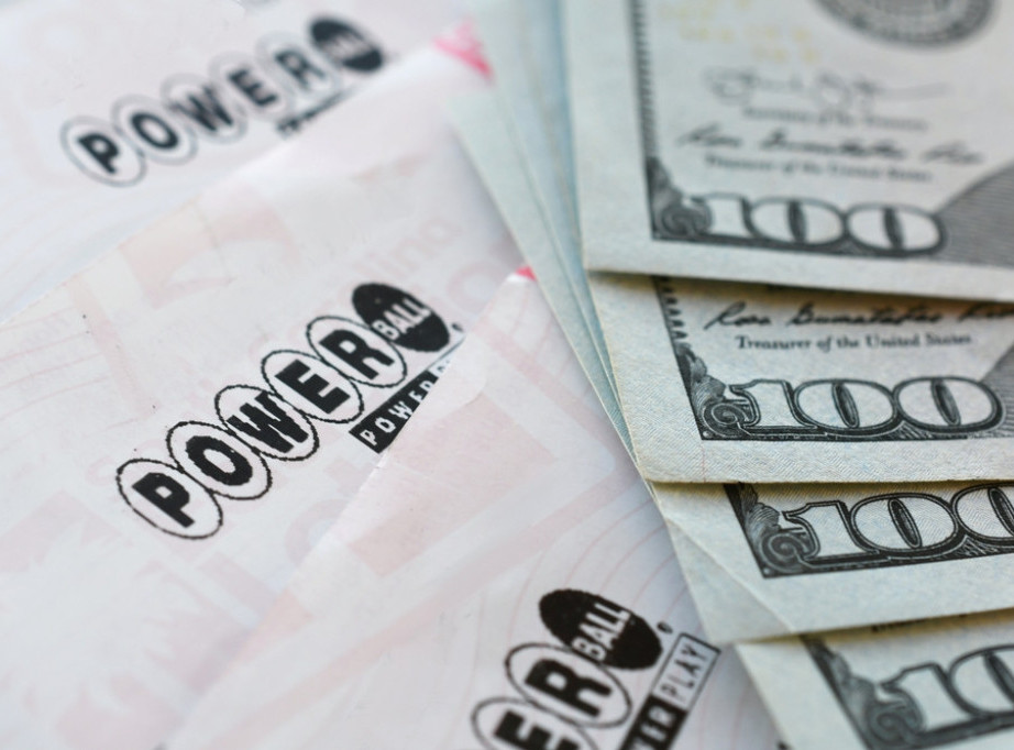 Muškarac u SAD osvojio dva miliona dolara kupivši dve identične loto karte