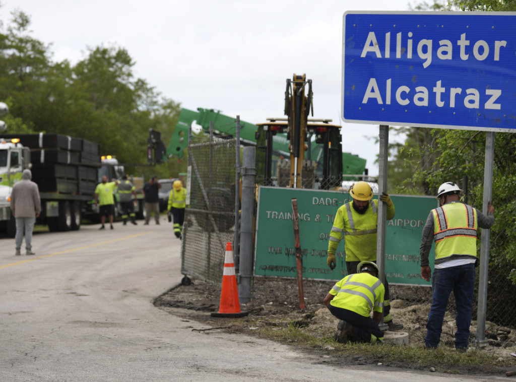 Dvojica Italijana zadržana u centru za migrante Aligator Alkatraz na Floridi