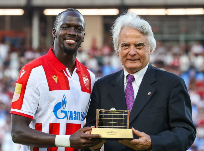 Šerif Endiaje dobio trofeje "Slobodan Santrač" i "Bora Kostić" za najboljeg strelca