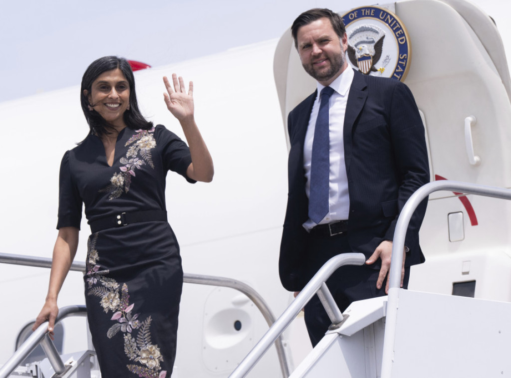 Džej Di Vens s porodicom na letnjem odmoru u Velikoj Britaniji