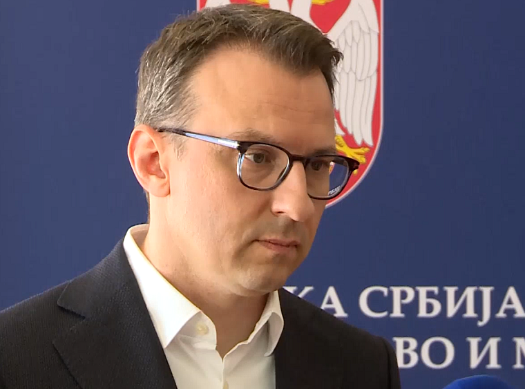 Petkovic: Pristina's police raided offices of Serbian pension and health insurance funds in K Mitrovica