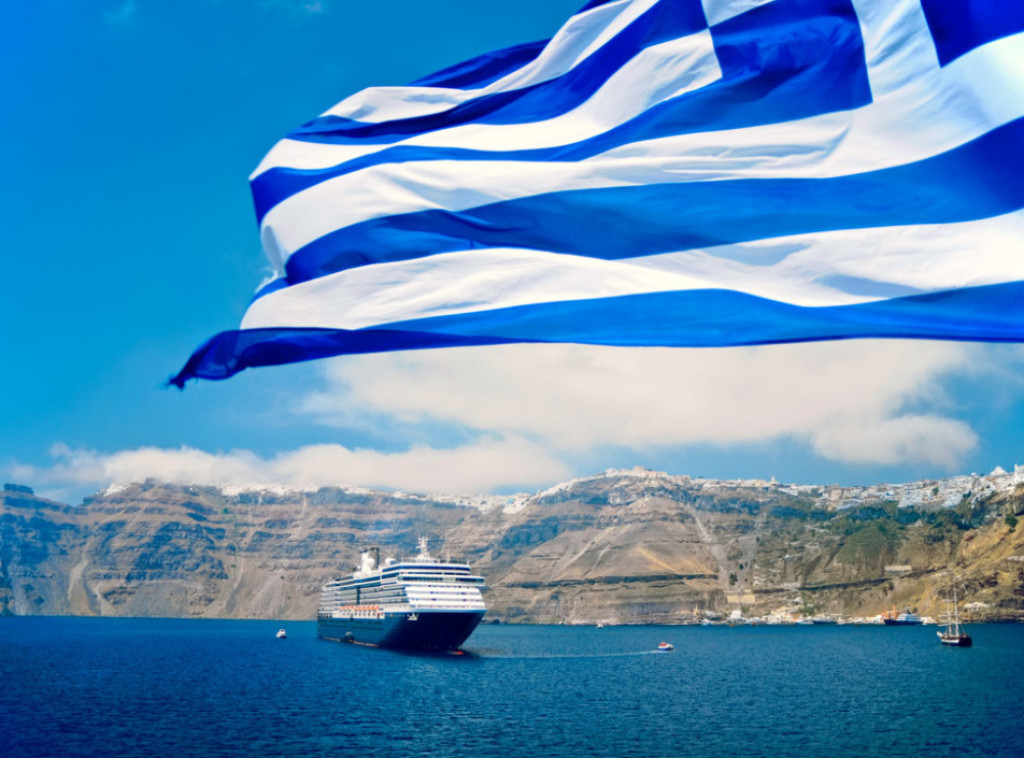 Kod Krita spaseno 26 migranata, trgovci ljudima 22 migranta bacili u more