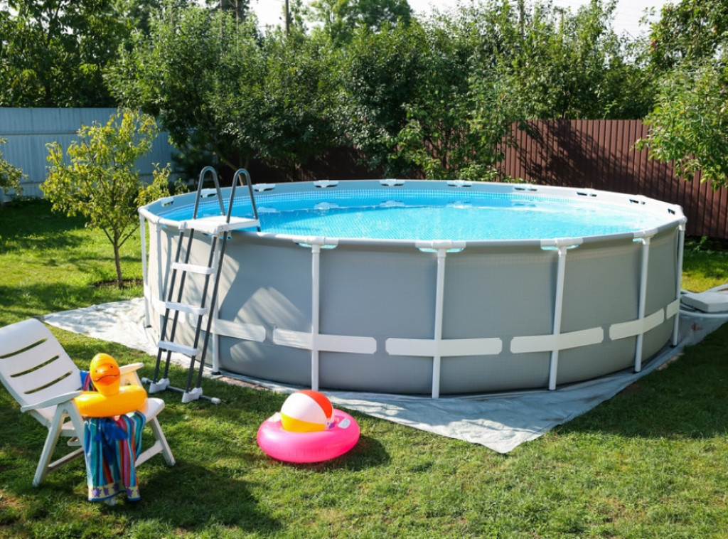 Povučeno više od pet miliona bazena u SAD i Kanadi zbog rizika od davljenja dece