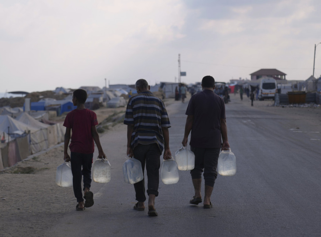 UN: Ofanziva IDF u Deir al Balahu preti da liši Gazu izvora vode