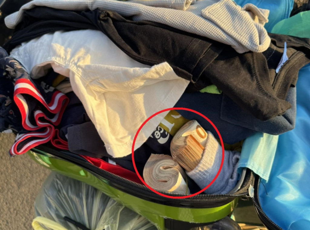 Na Horgošu sprečen pokušaj krijumčarenja zlata i deviza u vrednosti od 180.000 evra