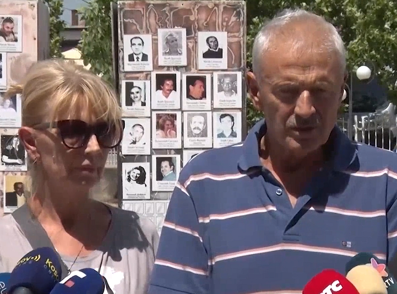 Igor Popovic visited by parents in Gnjilane prison