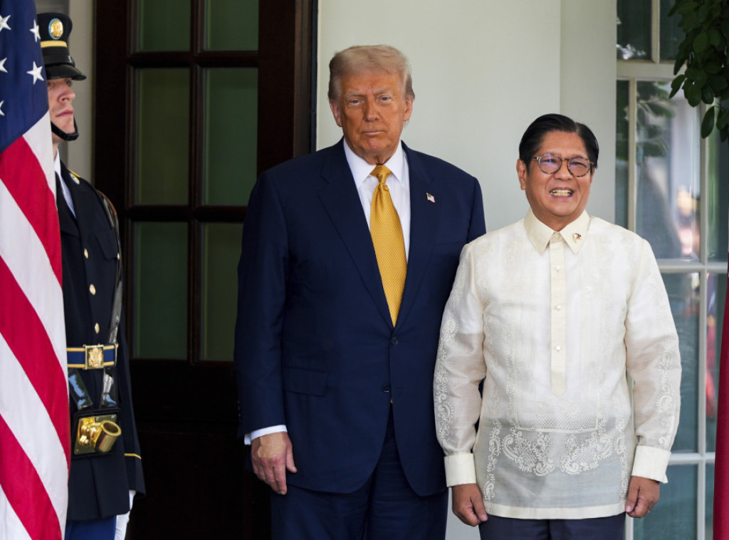 SAD: Tramp dočekao u Beloj kući filipinskog predsednika Markosa Mlađeg