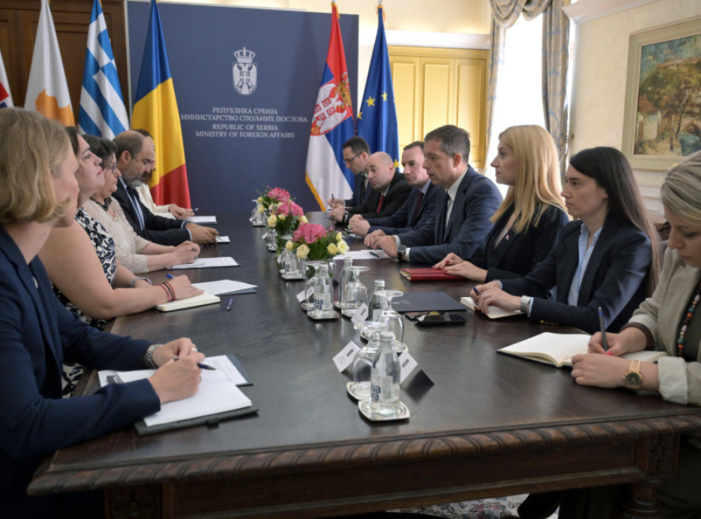 Djuric meets with diplomatic representatives of Greece, Cyprus, Romania, Slovakia and Spain