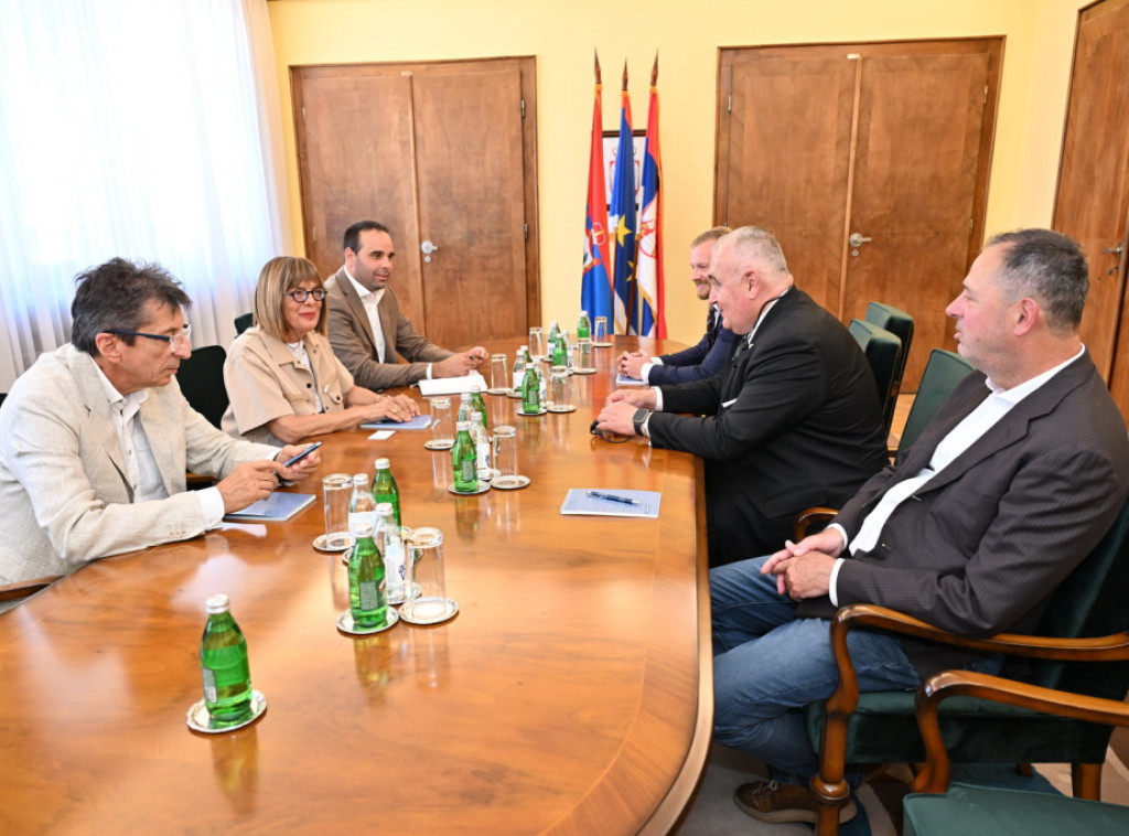 Maja Gojković razgovarala sa predsednikom Udruženja neurohirurga Srbije Lukasom Rasulićem