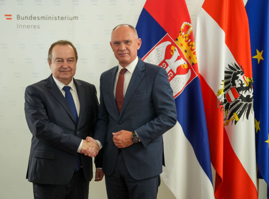 Dačić u Beču razgovarao sa ministrom Karnerom o saradnji srpske i austrijske policije i kriznoj situaciji na KiM